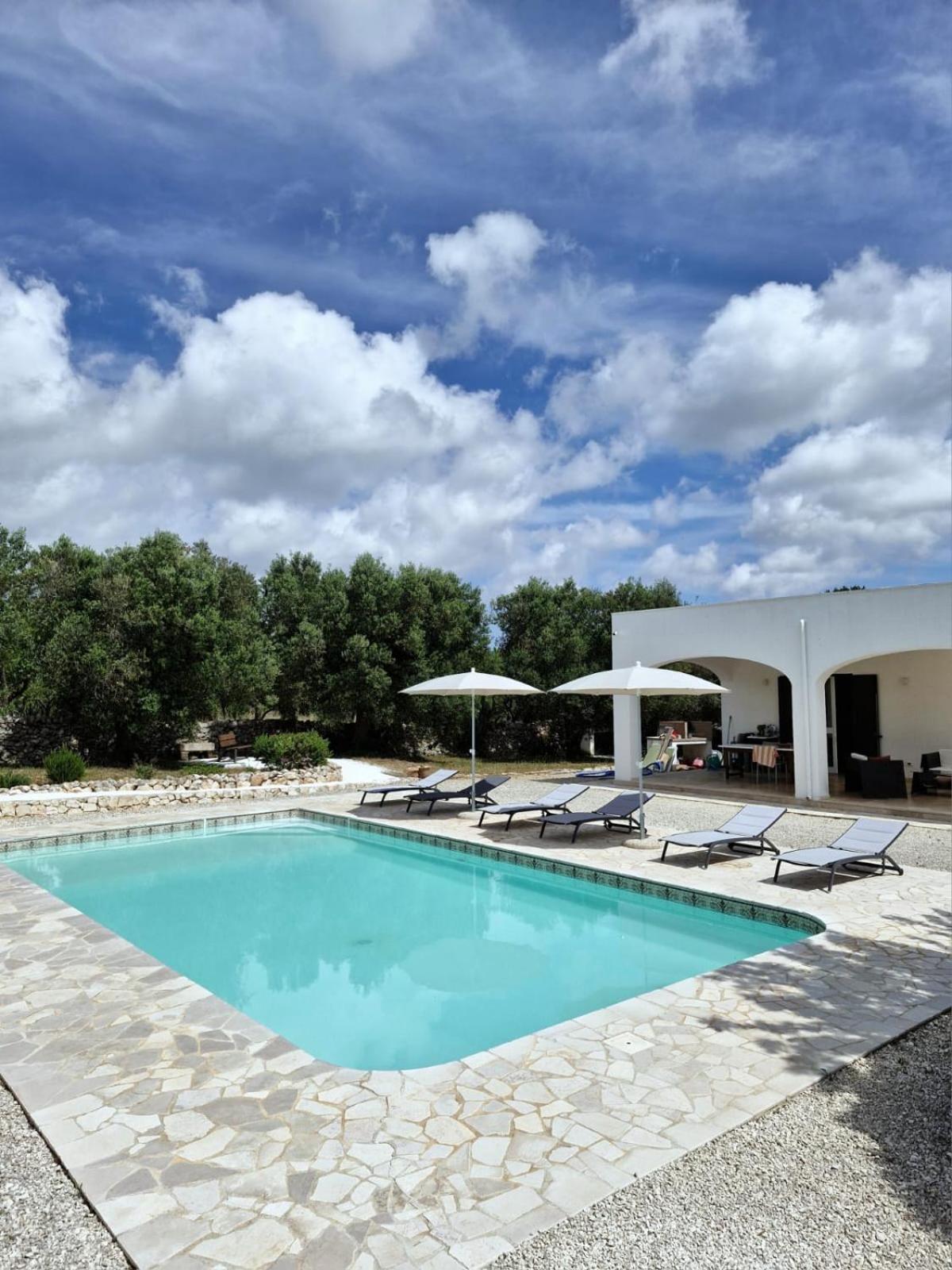 Trullo Tranquillo Ostuni Villa ภายนอก รูปภาพ